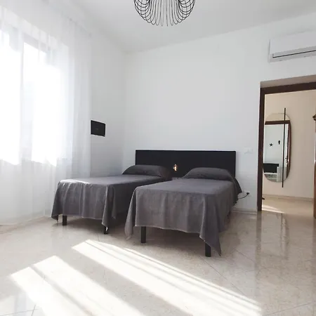 Brecchembe - In The Center Of Apartman Lacco Ameno